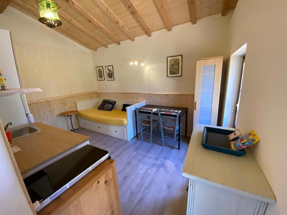 Apartamento Olive Grove House Malcesine Exterior foto